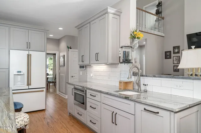 $689,000 | 112 Cedar Court, Wallace, NC 28466