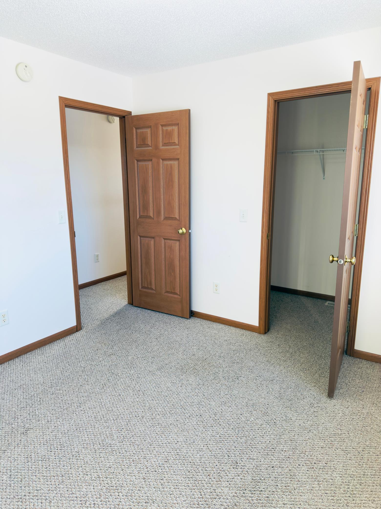 939 Cypress Road, Unit 25 St. Cloud, MN 56303 - Photo 11 of 14