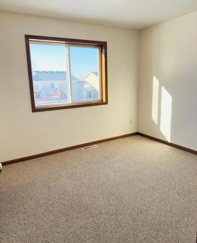 $189,900 | 939 Cypress Road, Unit 25, St. Cloud, MN 56303