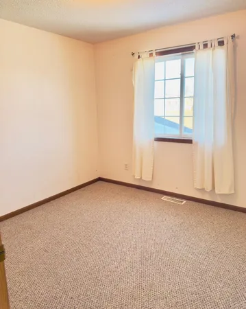 $189,900 | 939 Cypress Road, Unit 25, St. Cloud, MN 56303