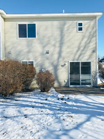 $189,900 | 939 Cypress Road, Unit 25, St. Cloud, MN 56303