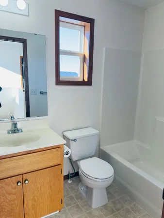 $189,900 | 939 Cypress Road, Unit 25, St. Cloud, MN 56303