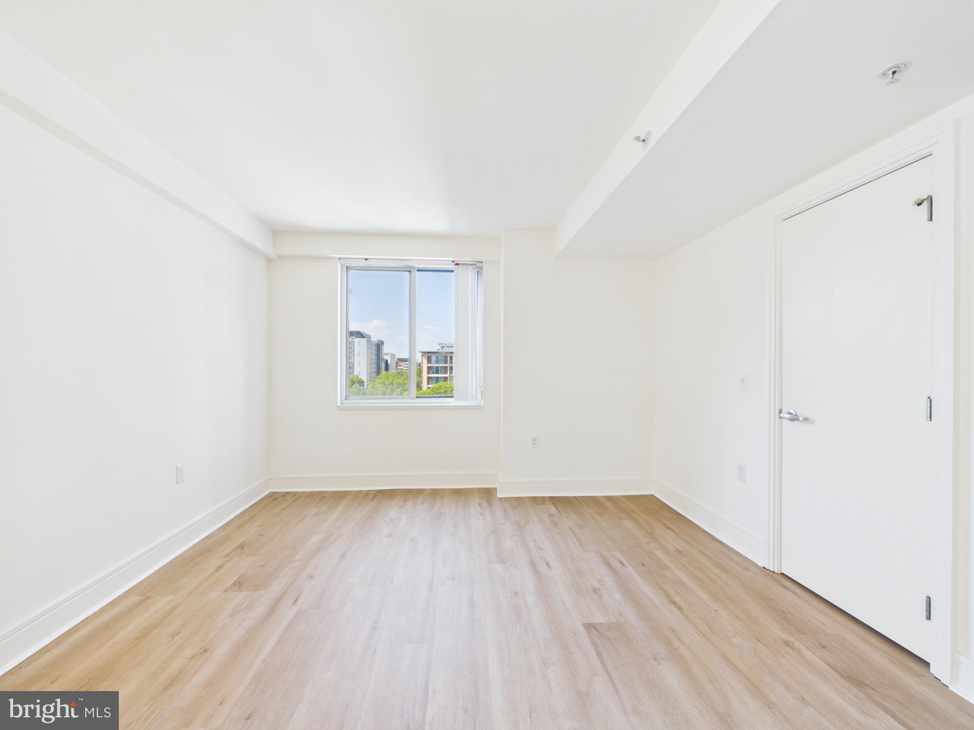 800 4th Street Southwest, Unit N701 Washington, DC 20024 - Photo 20 of 47