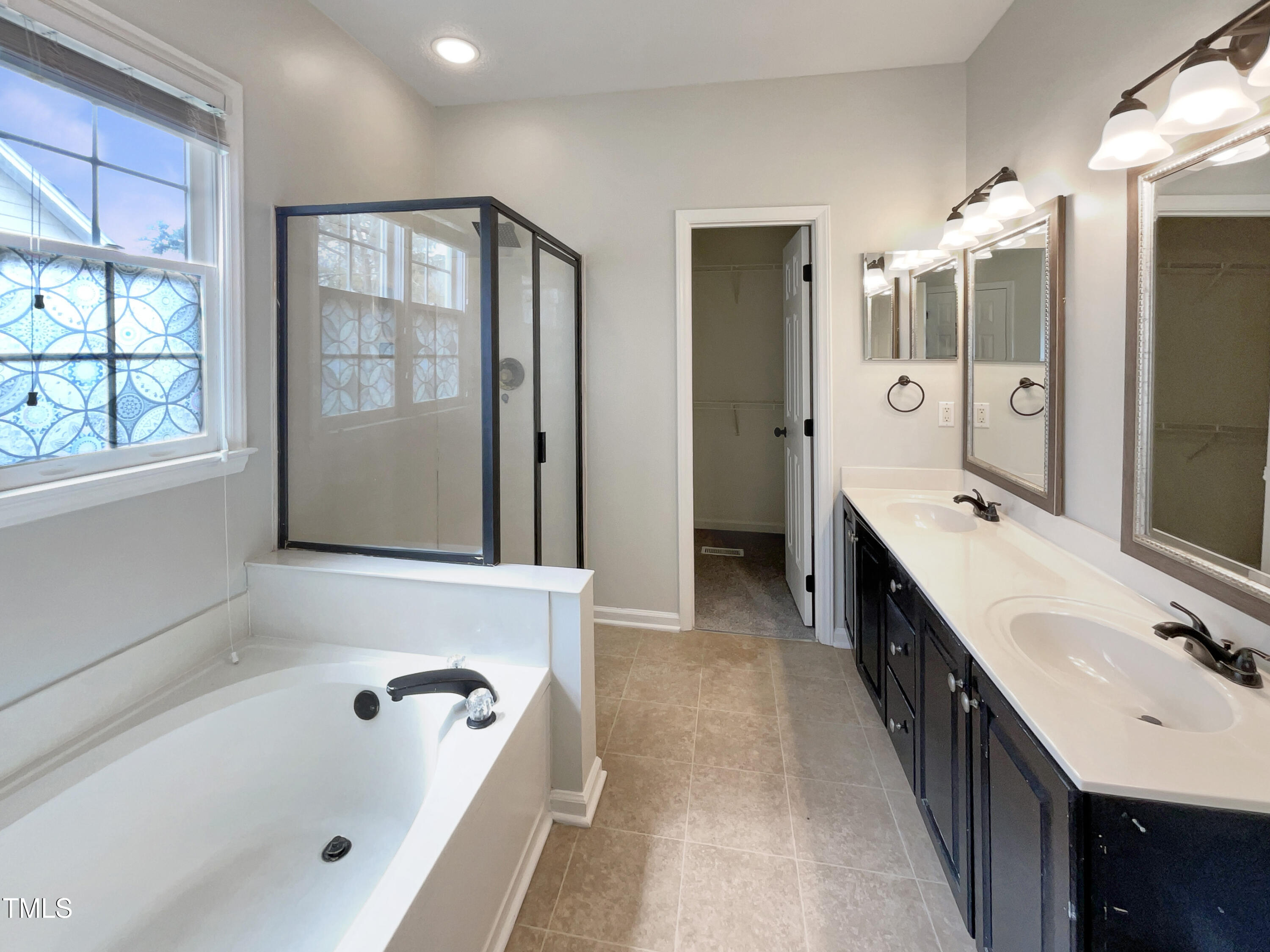 12316 Amoretto Way Raleigh, NC 27613 - Photo 7 of 24 listing_11
