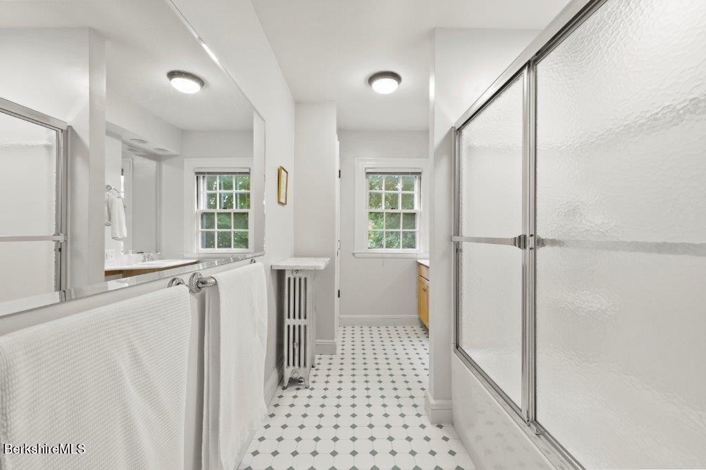 136 Pomeroy Avenue Pittsfield, MA 01201 - Photo 26 of 37 295 Second Floor Bathroom