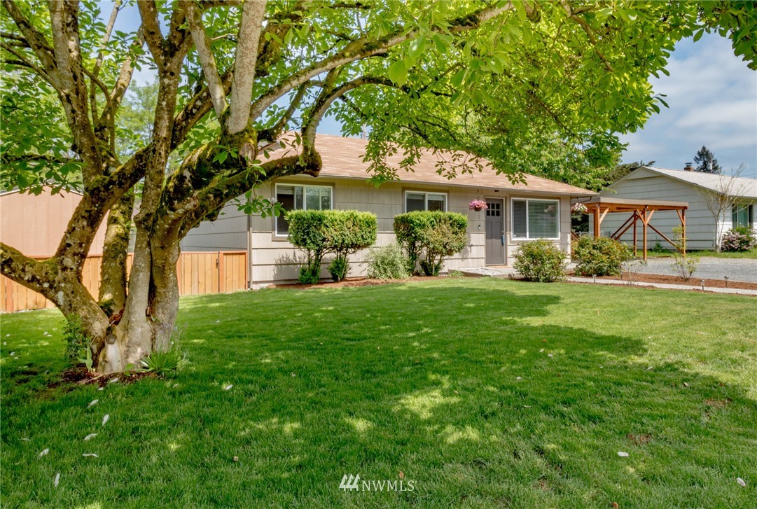 3912 Northeast 23rd Place Renton, WA 98056 - Photo 2 of 20 Gallery Image 2
