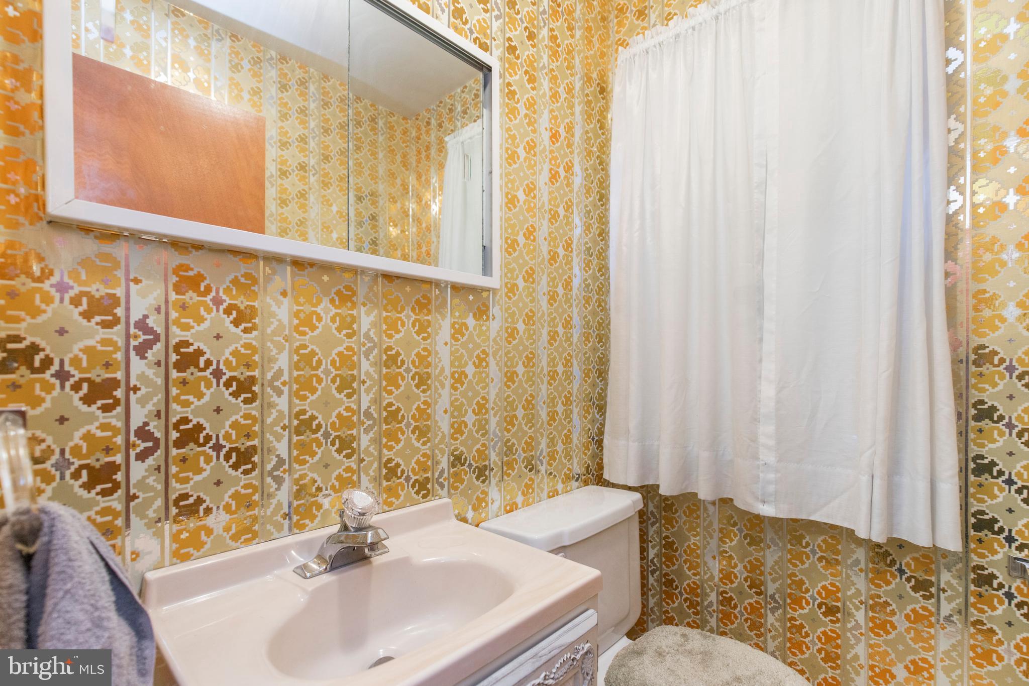 29 Collier Circle Ridley Park, PA 19078 - Photo 6 of 37