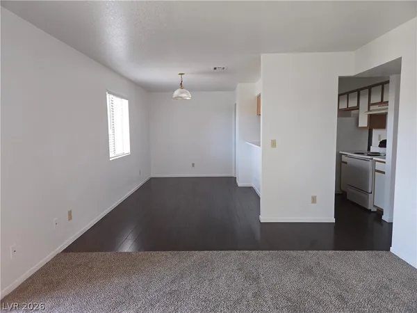 $1,250 | 805 Utah Street, Unit 110, Boulder City, NV 89005