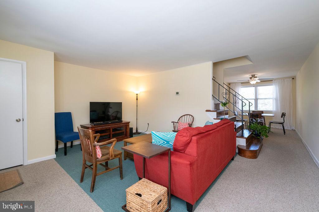 8540 Kings Ridge Road Parkville, MD 21234 - Photo 8 of 38