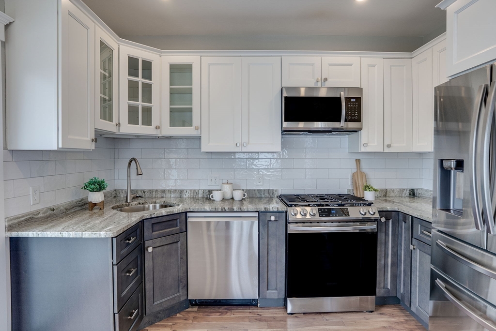 136 Flash Road Nahant, MA 01908 - Photo 10 of 34 Gallery Image 10