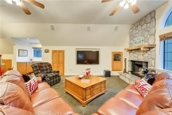 $2,195,000 | 490 Bay View Court, Lake Arrowhead, CA 92352