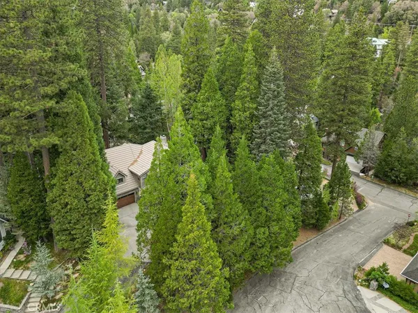 $2,195,000 | 490 Bay View Court, Lake Arrowhead, CA 92352
