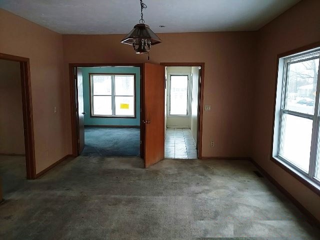 3004 Ruth Street Rockford, IL 61103 - Photo 4 of 14 Gallery Image 4