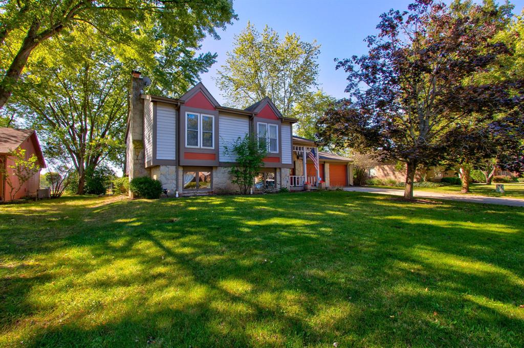 5567 RidgeHill Way Avon, IN 46123 - Photo 2 of 43 Gallery Image 2