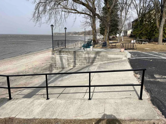 $279,000 | N8931 County Rd DK, Unit 11 12 13, Luxemburg, WI 54217