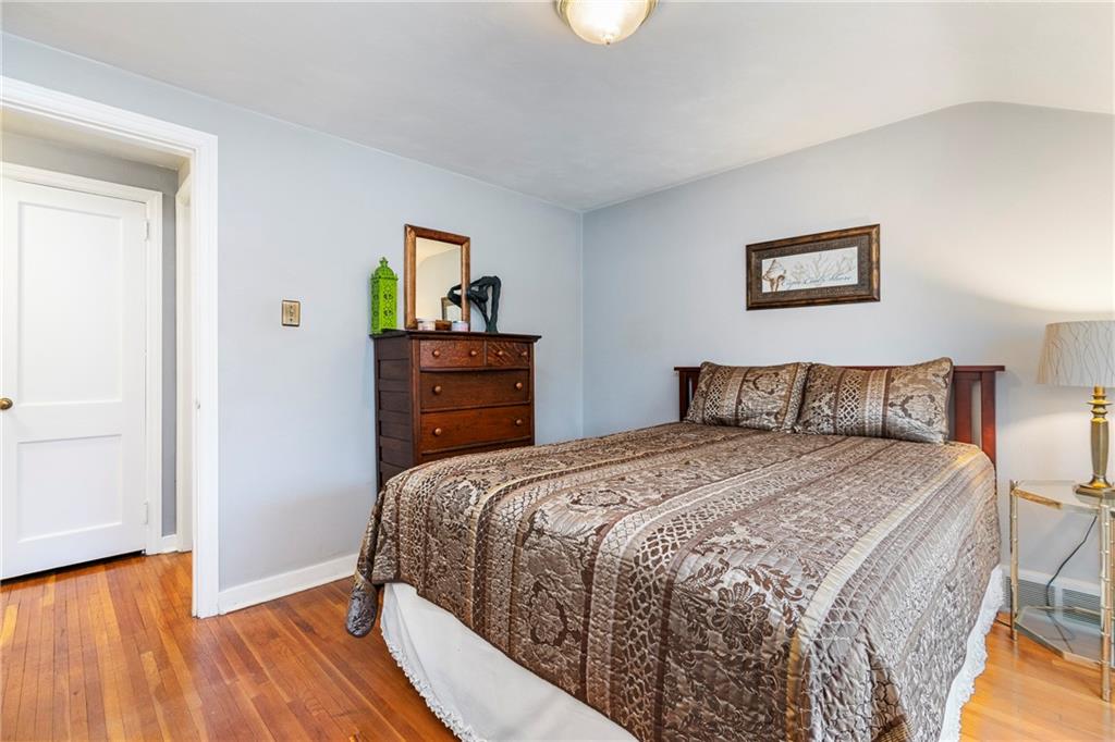 435 Filmore Road Pittsburgh, PA 15221 - Photo 20 of 37 Bedroom #2 located in the front of the home.