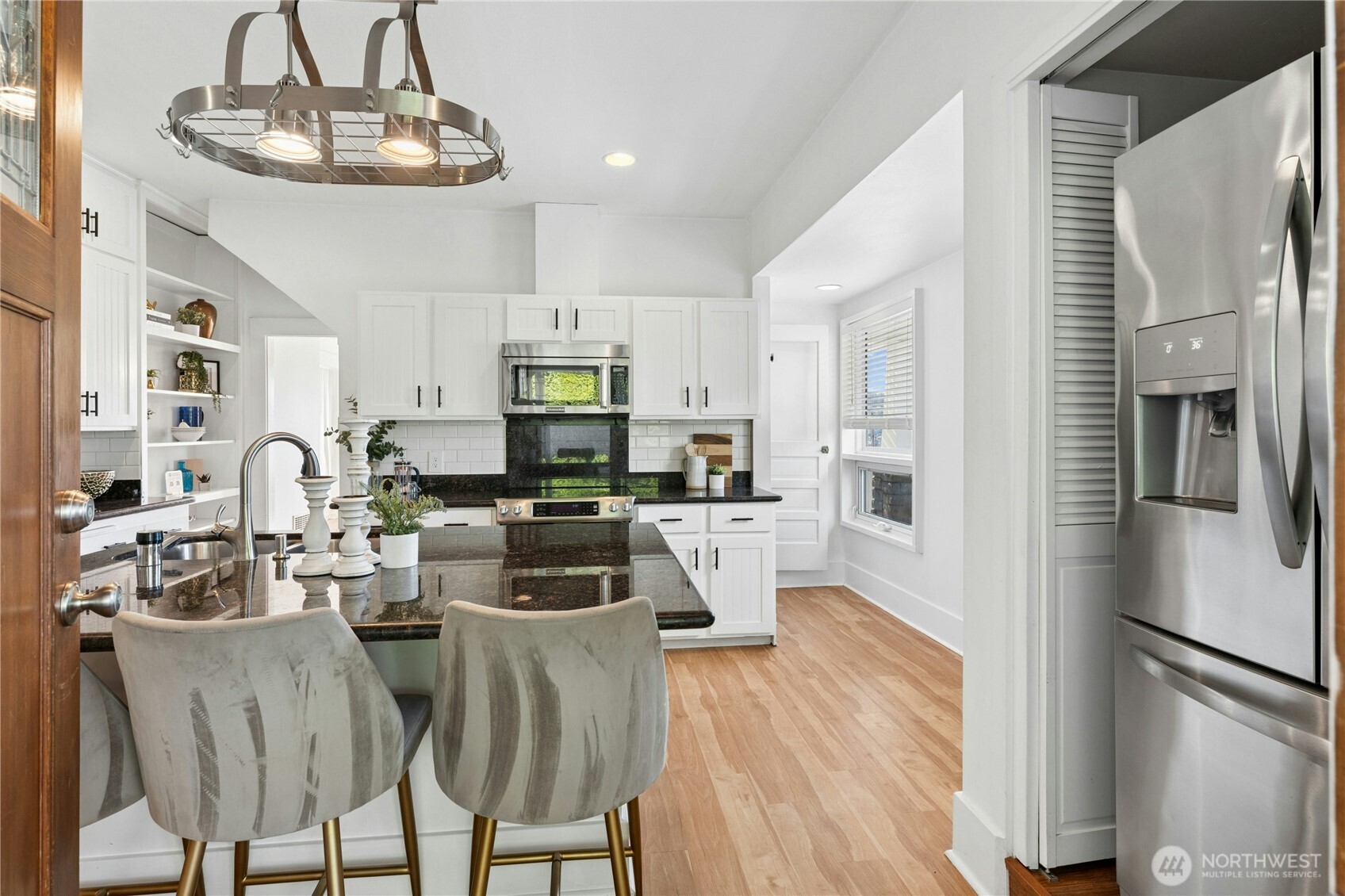 1203 North 36th Street Renton, WA 98056 - Photo 10 of 35