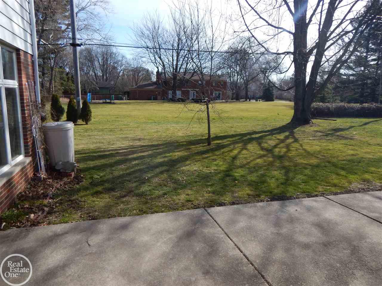 1008 Bedford Road Grosse Pointe Park, MI 48230 - Photo 43 of 47