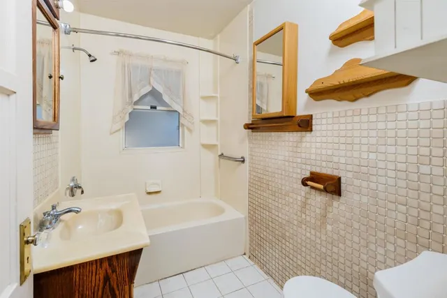 $650,000 | 3885 King Street, La Mesa, CA 91941