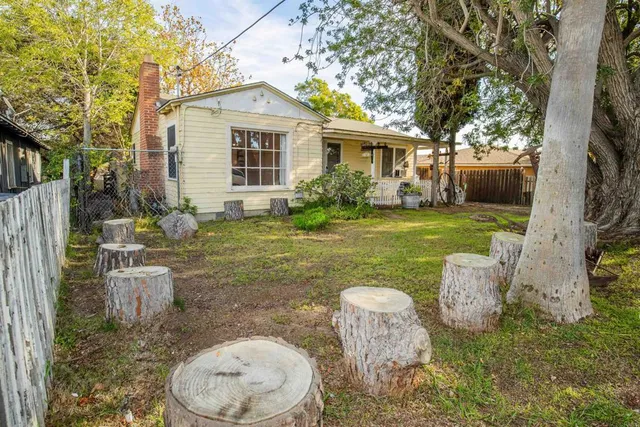 $650,000 | 3885 King Street, La Mesa, CA 91941