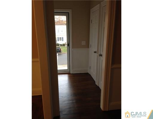 129 Kimberly Road Colonia, NJ 07067 - Photo 13 of 25