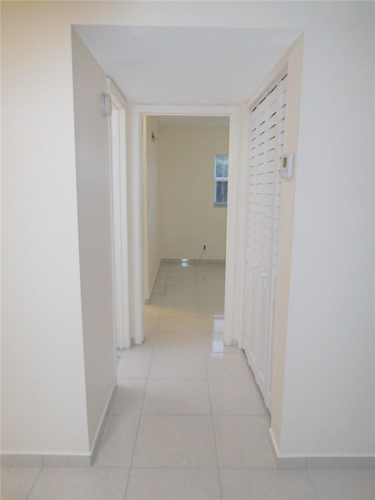 1425 Arthur Street, Unit 414B Hollywood, FL 33020 - Photo 35 of 50 Photo 35