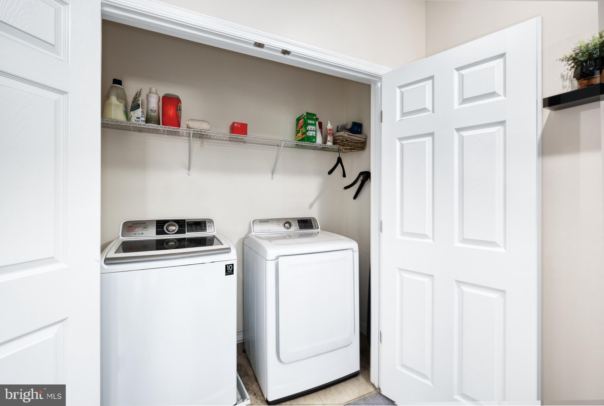 9583 Center Street Manassas, VA 20110 - Photo 32 of 34 Laundry on the upper level is so convenient!