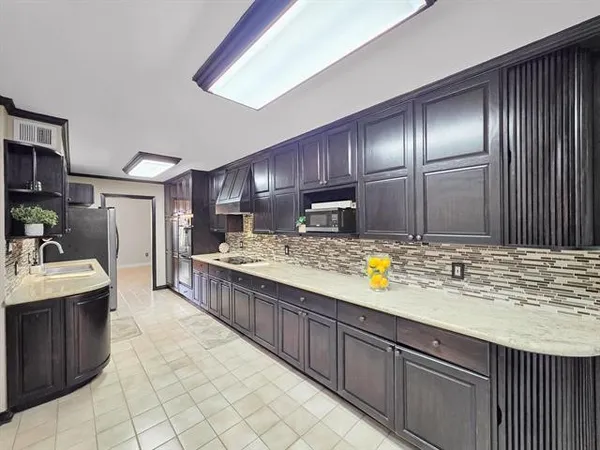 $174,900 | 5720 Townhouse Lane, Beaumont, TX 77707