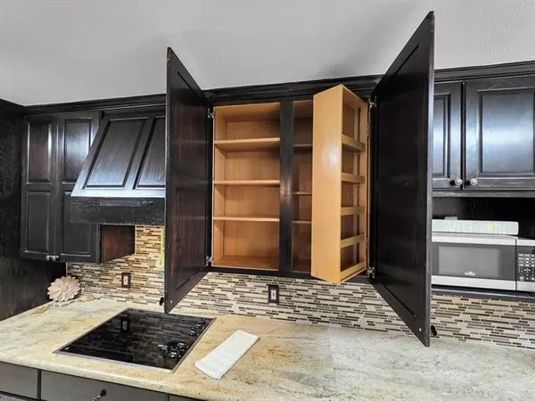 $174,900 | 5720 Townhouse Lane, Beaumont, TX 77707