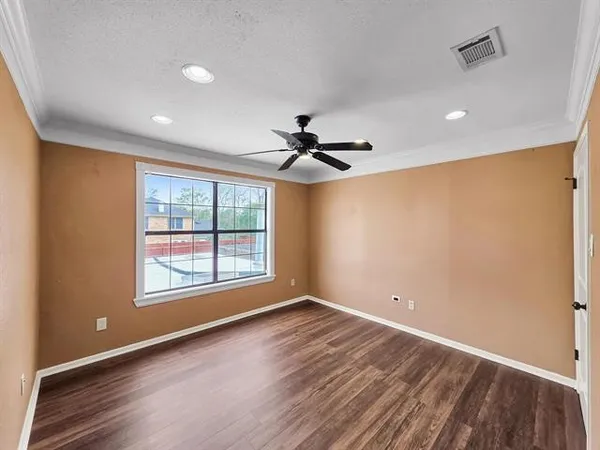 $169,500 | 5720 Townhouse Lane, Beaumont, TX 77707