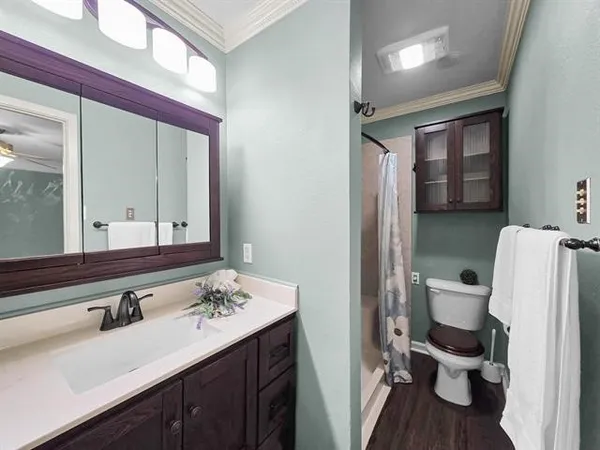 $174,900 | 5720 Townhouse Lane, Beaumont, TX 77707