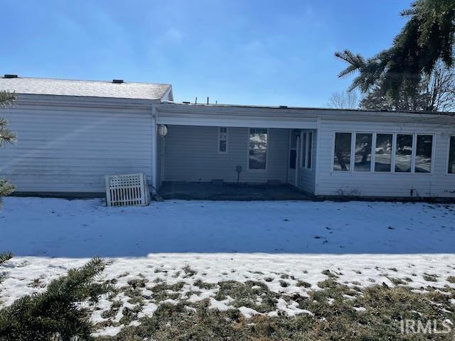 2800 South Andrews Road Yorktown, IN 47396 - Photo 4 of 15 Gallery Image 4