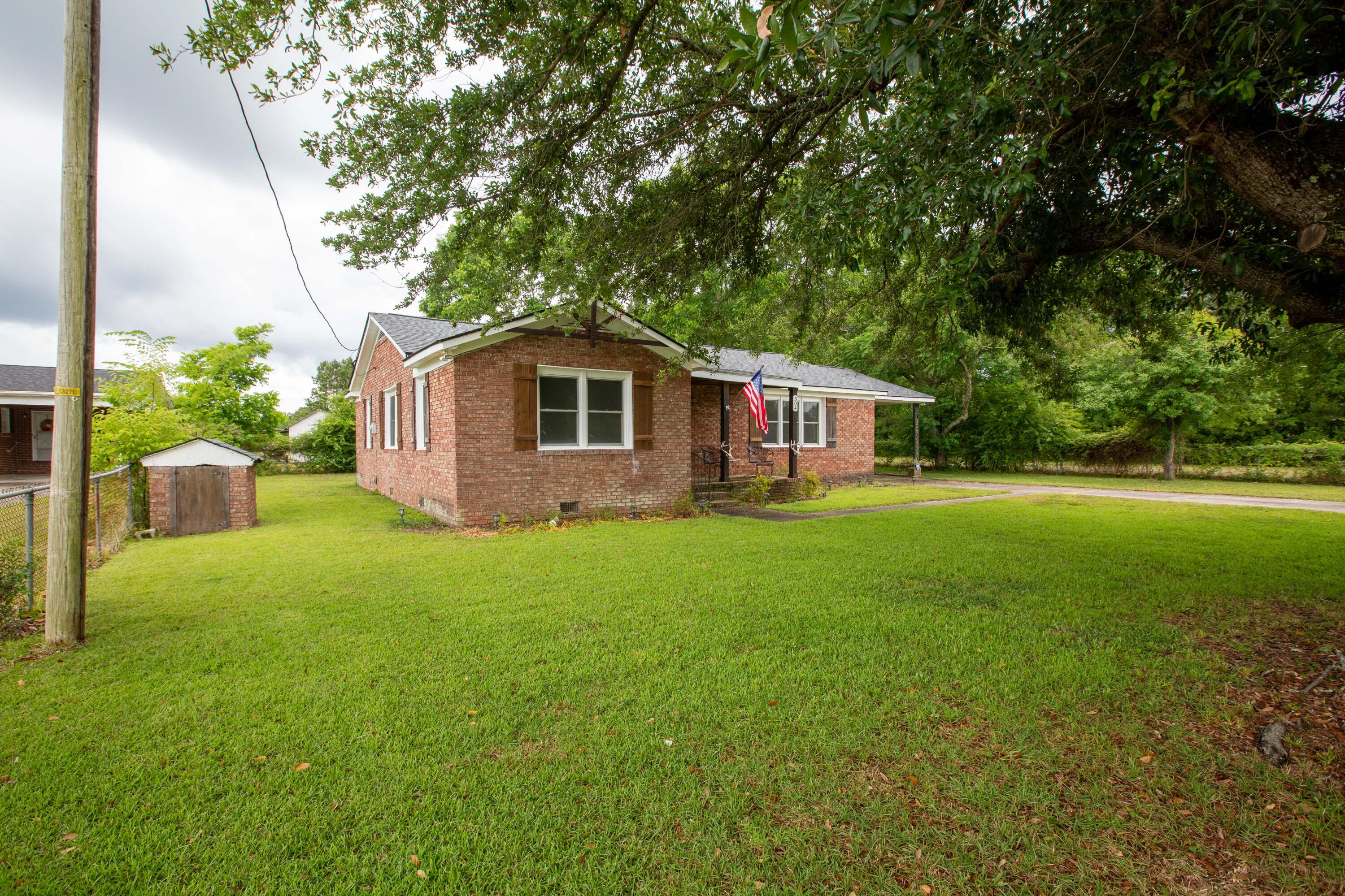 304 County Rd S-18-610 St. George, SC 29477 - Photo 8 of 32 B13E8E3D-9A25-4256-A6A2-6063BD230A20