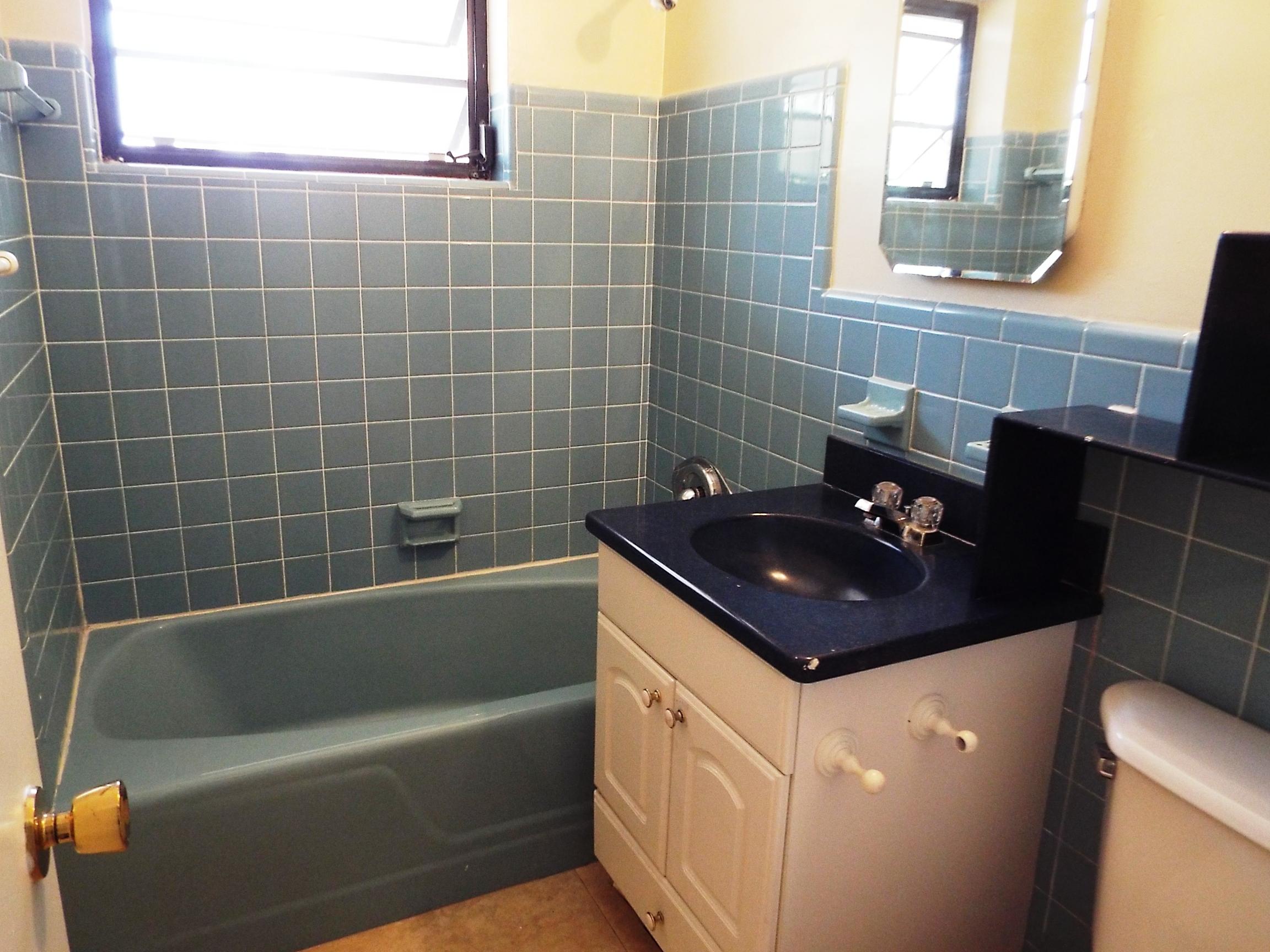140 Davis Road Palm Springs, FL 33461 - Photo 12 of 19 DSCF2134
