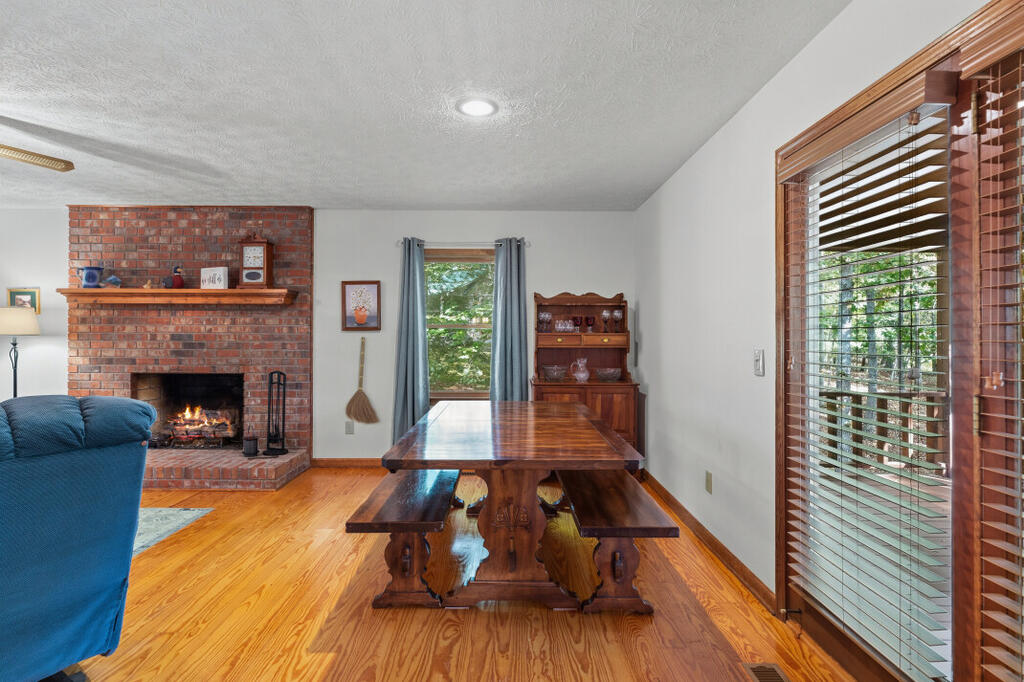 124 Eller Road Blairsville, GA 30512 - Photo 5 of 18 Gallery Image 5