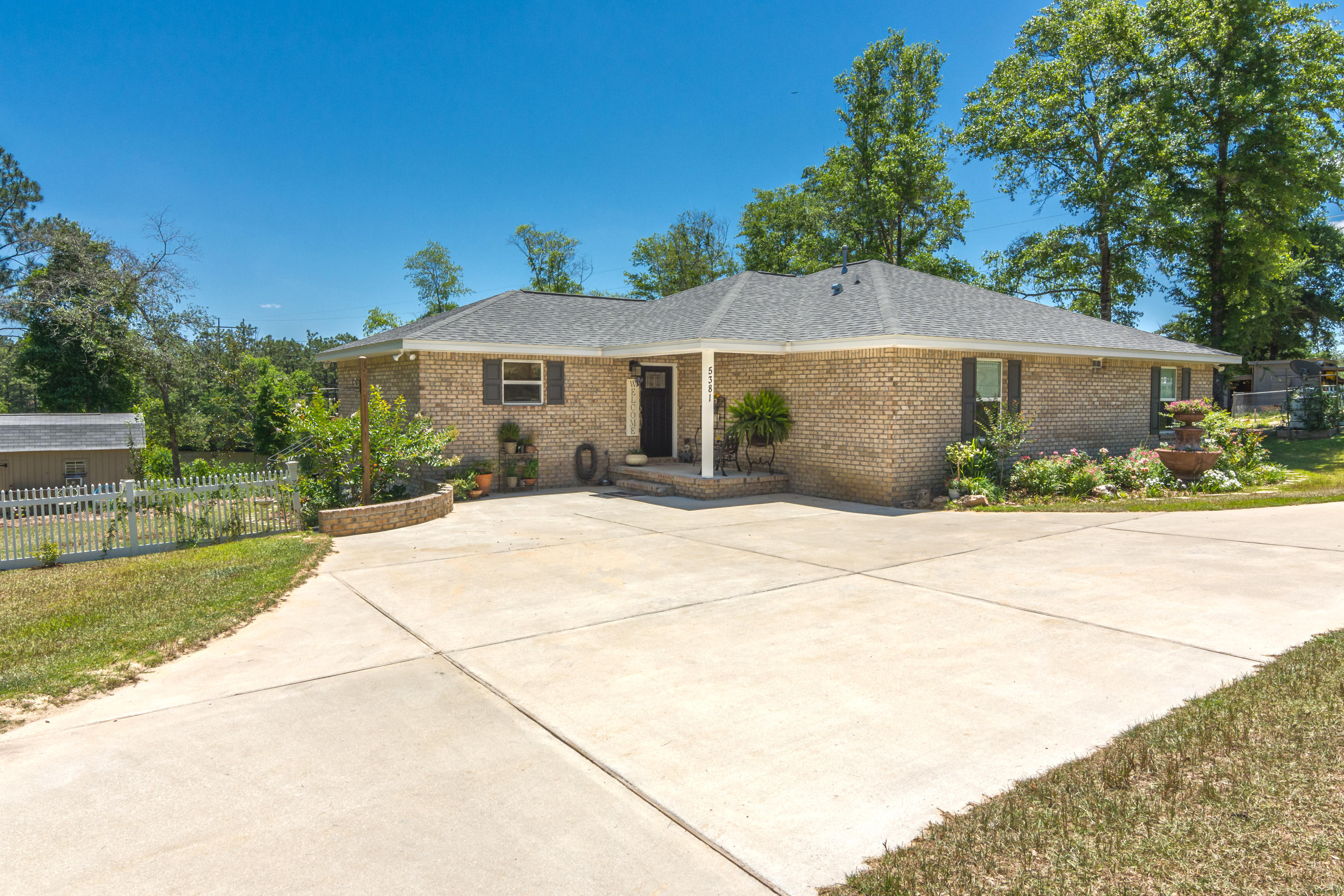 5381 Mt Olive Road Crestview, FL 32539 - Photo 5 of 50 Gallery Image 5
