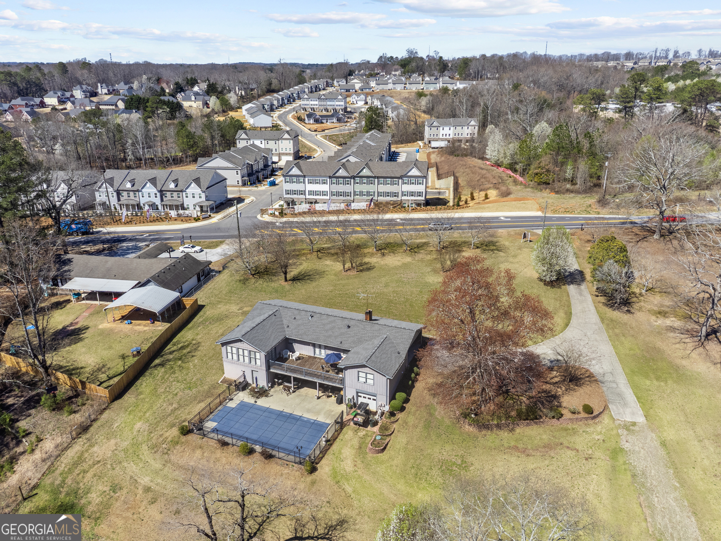 3384 Fence Road Northeast Auburn, GA 30011 - Photo 5 of 15