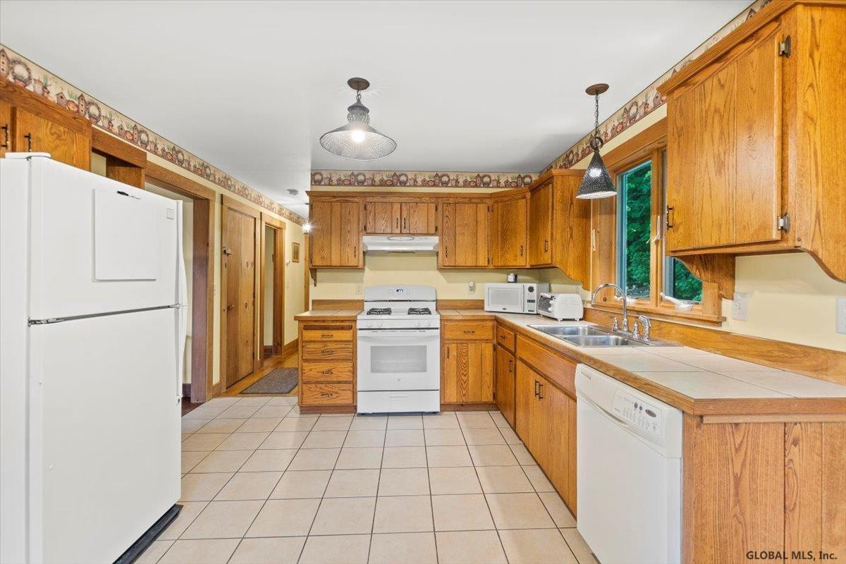 209 Higgins Road Hebron, NY 12832 - Photo 14 of 31 Photo 15