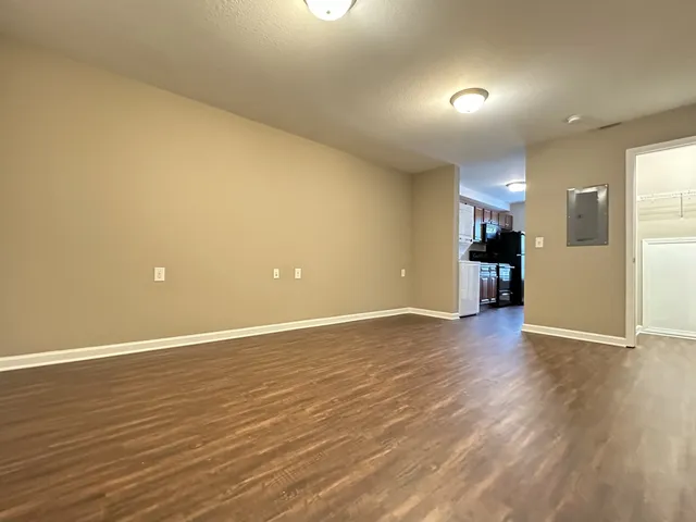 $815 | 161 Jack Miller Boulevard, Unit F, Clarksville, TN 37042