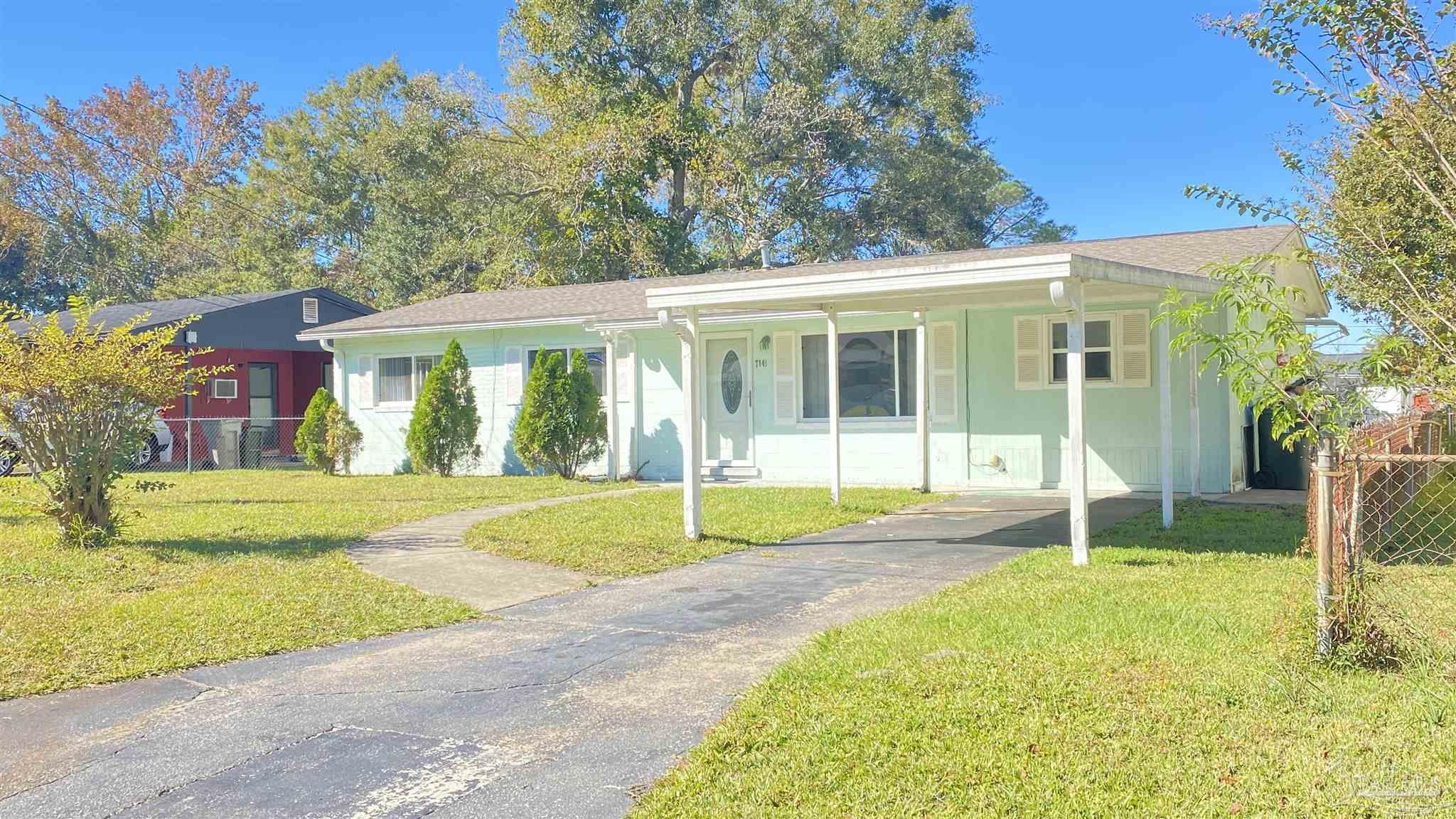 7841 Amberidge Road Pensacola, FL 32534 - Photo 2 of 18
