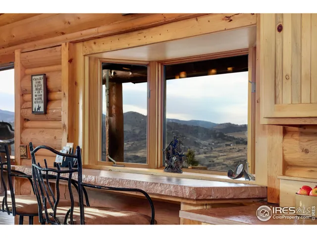 $1,395,000 | 370 Blue Mountain Trail, Lyons, CO 80540