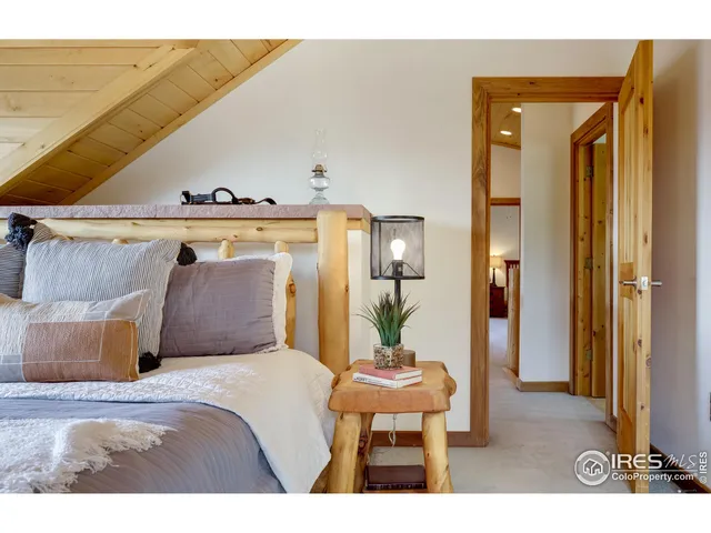 $1,395,000 | 370 Blue Mountain Trail, Lyons, CO 80540