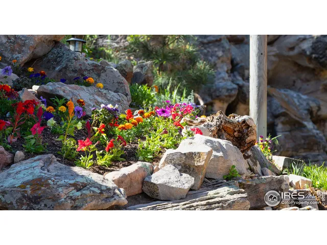 $1,395,000 | 370 Blue Mountain Trail, Lyons, CO 80540