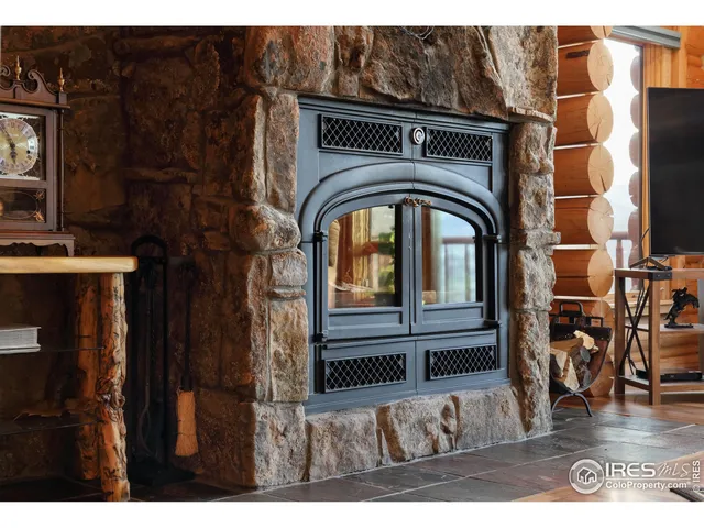 $1,395,000 | 370 Blue Mountain Trail, Lyons, CO 80540