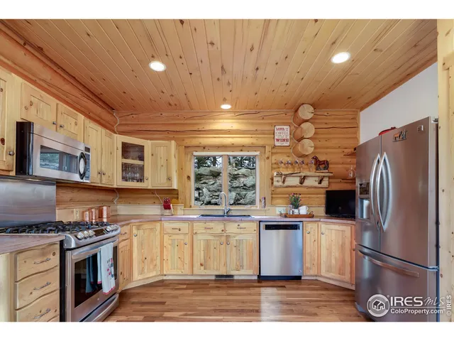 $1,395,000 | 370 Blue Mountain Trail, Lyons, CO 80540