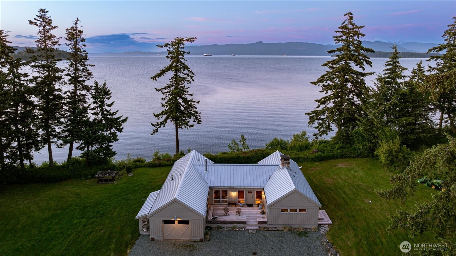 5837 Ambleside Loop Anacortes, WA 98221 - Photo 16 of 40