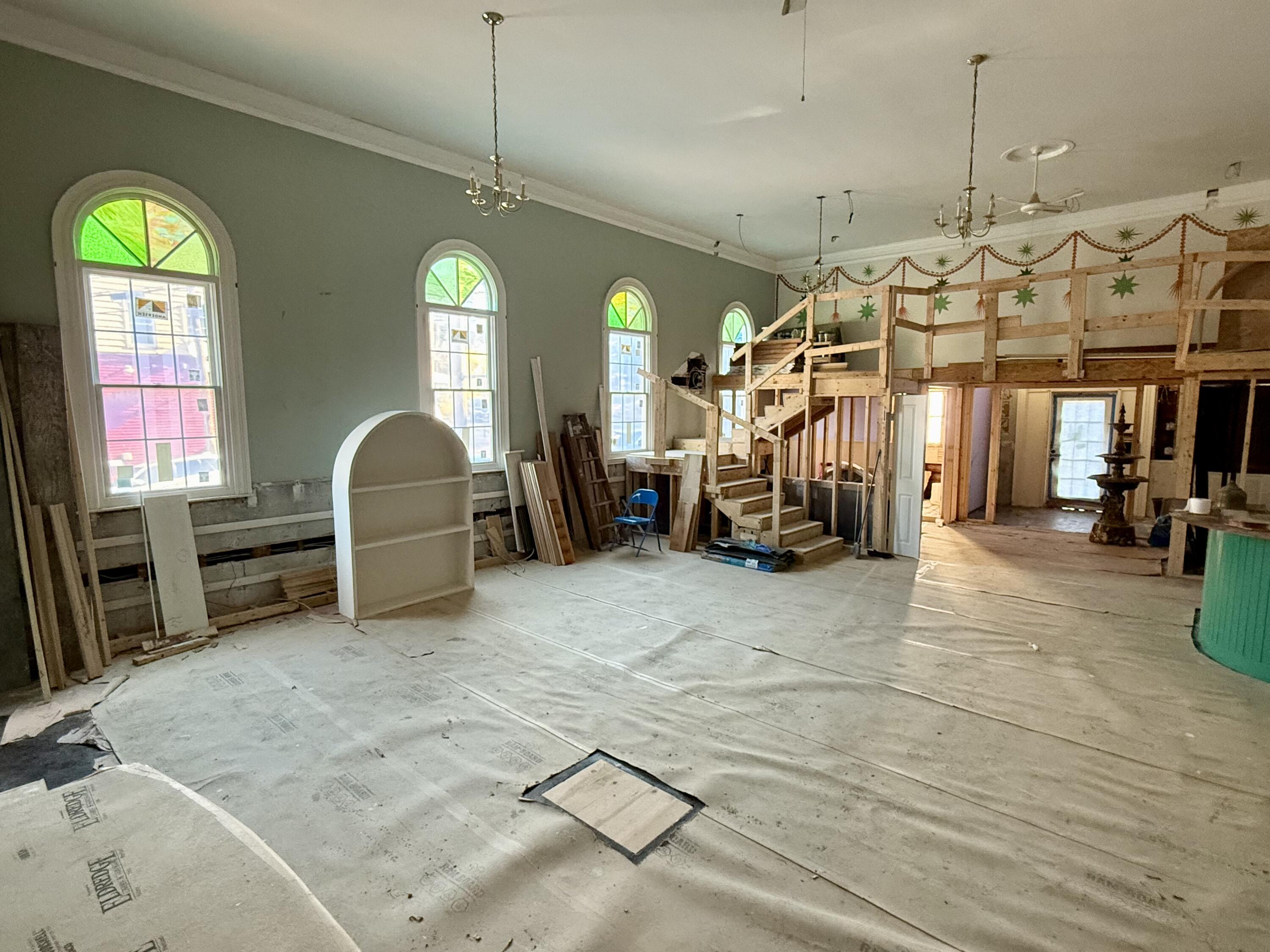 867 Congress Street Portland, ME 04102 - Photo 6 of 13 867 Congress Street