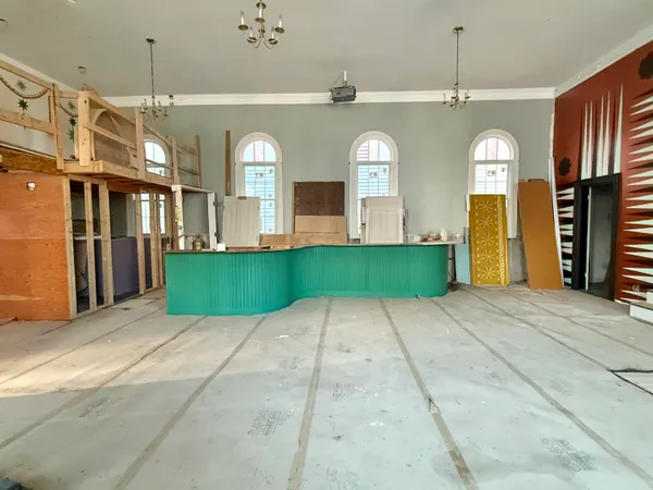 $525,000 | 867 Congress Street, Portland, ME 04102
