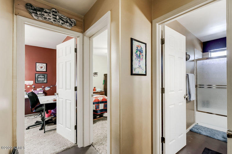 5156 South Opal Road Flagstaff, AZ 86005 - Photo 17 of 32 5156_S_Opal_Rd_018LowRes