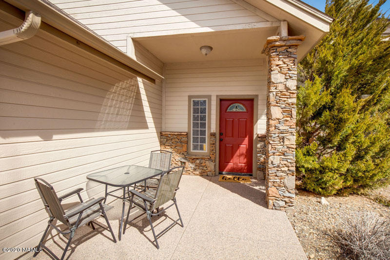5156 South Opal Road Flagstaff, AZ 86005 - Photo 3 of 32 5156_S_Opal_Rd_004LowRes